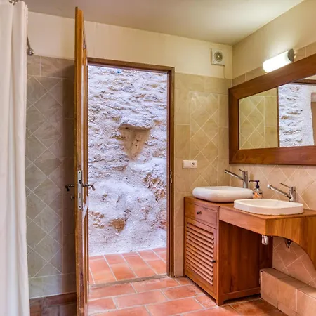 Mas Grand Bosc La Resclauze Casa vacanze